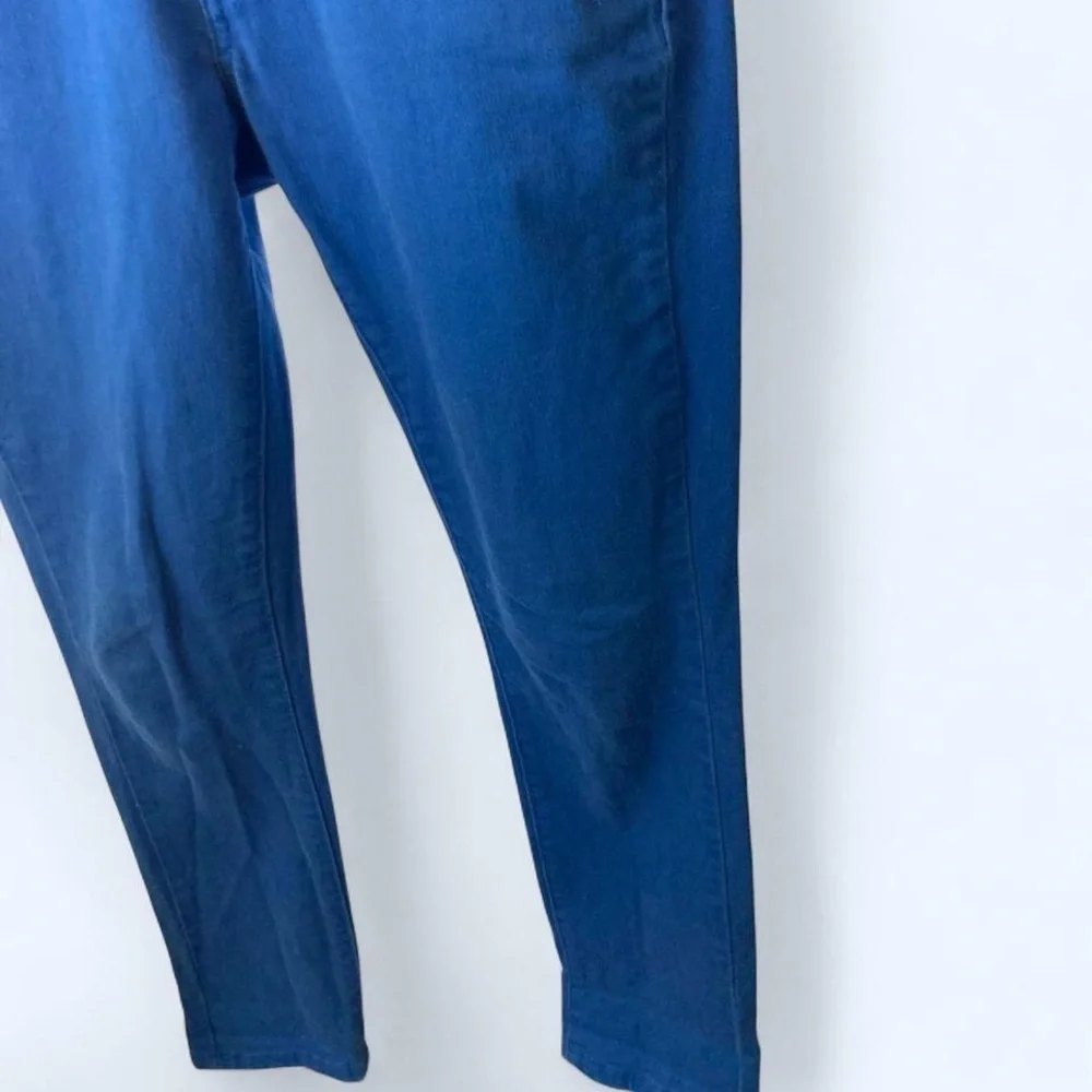 Levis levis vibrant